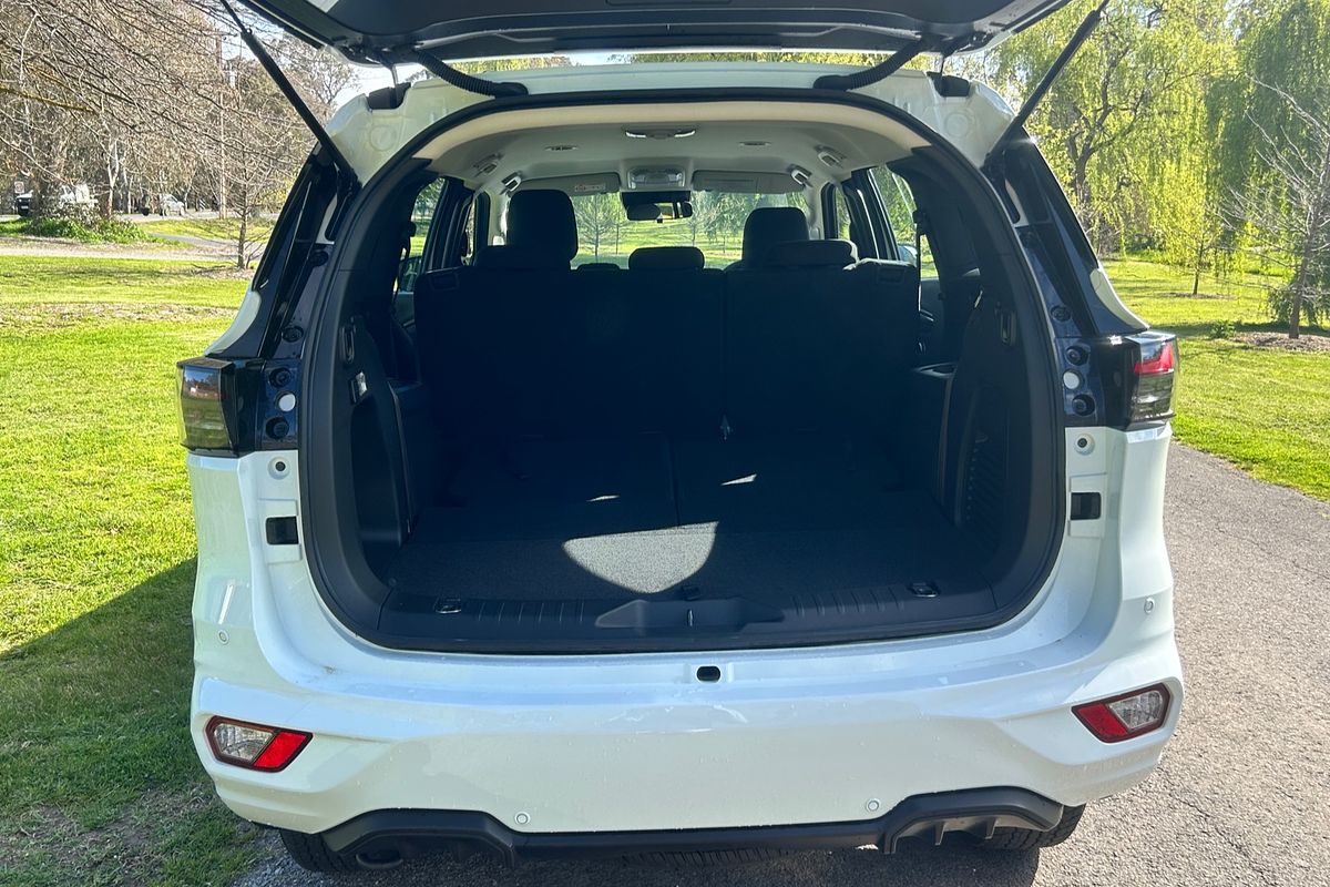 2025 Isuzu MU-X LS-M