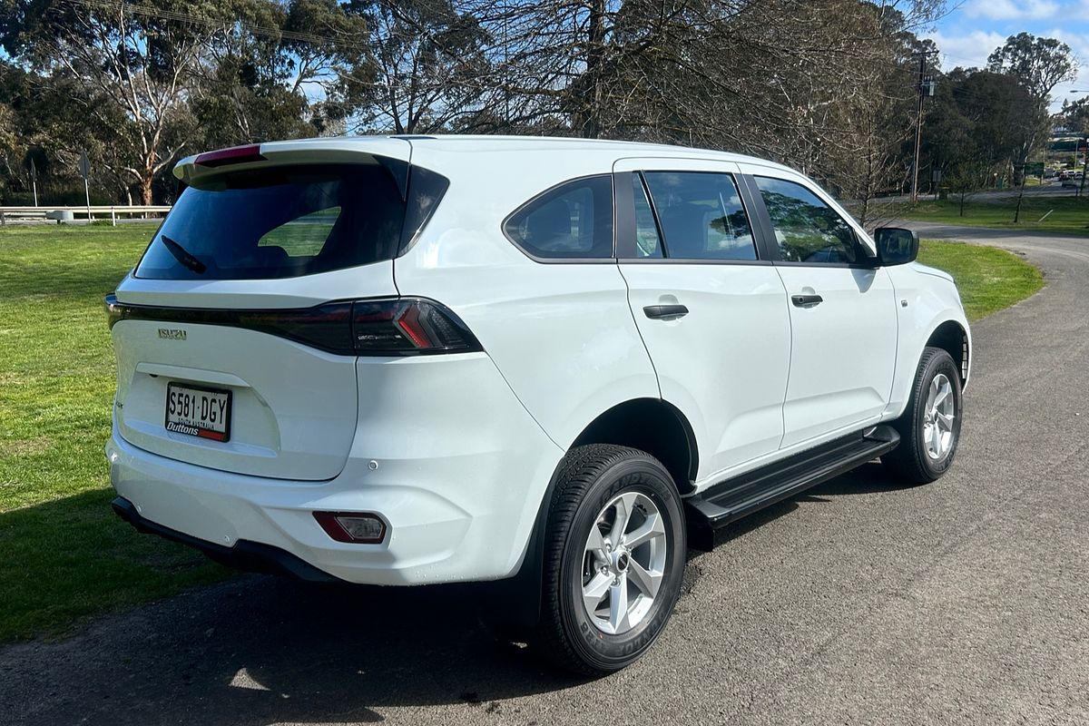 2025 Isuzu MU-X LS-M