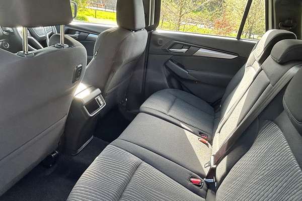 2025 Isuzu MU-X LS-M