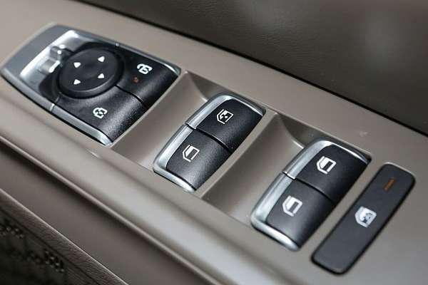 2024 Kia Carnival S KA4