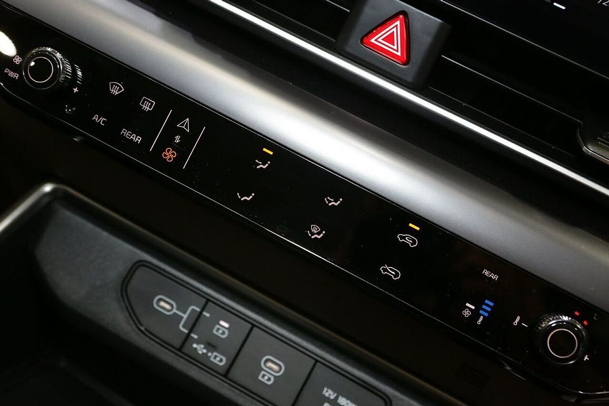 2024 Kia Carnival S KA4