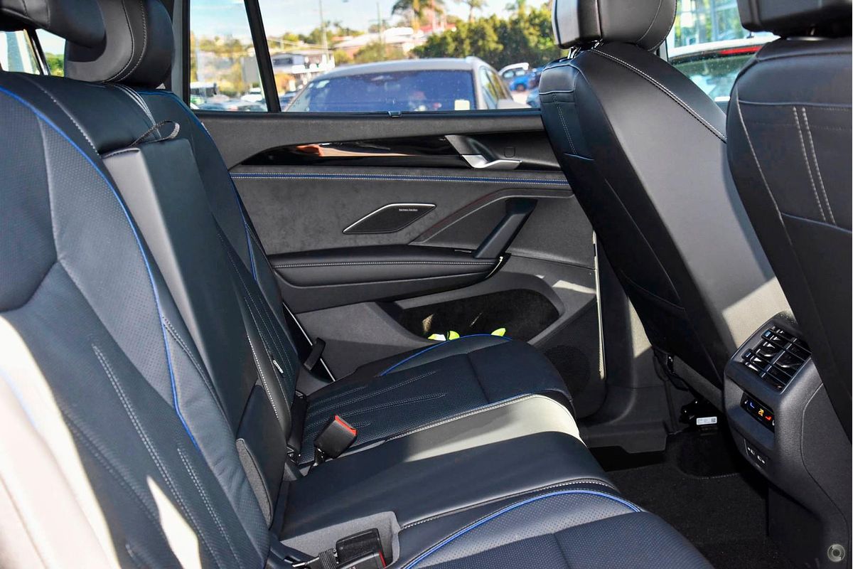 2025 Volkswagen Tayron 195TSI R-Line R4
