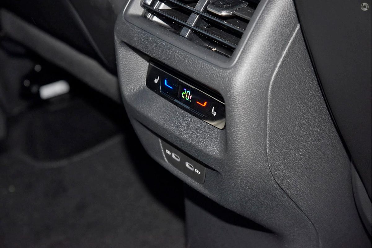 2025 Volkswagen Tayron 195TSI R-Line R4