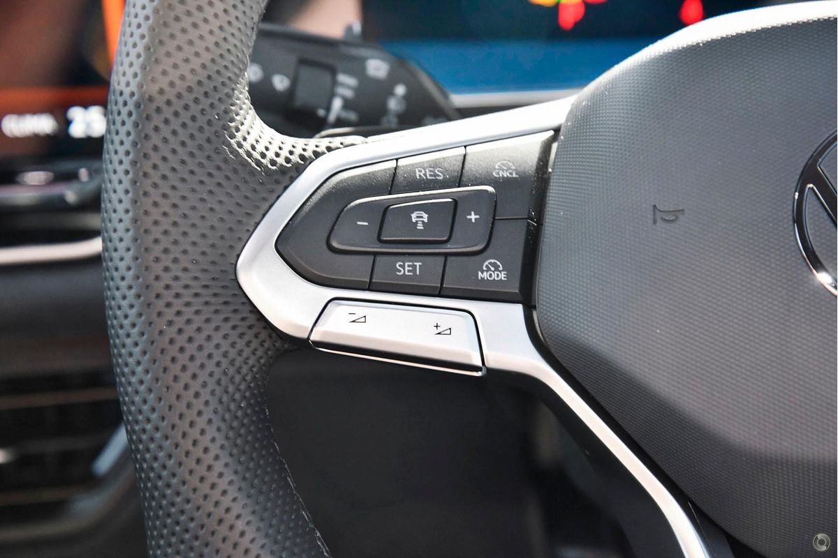 2025 Volkswagen Tayron 195TSI R-Line R4