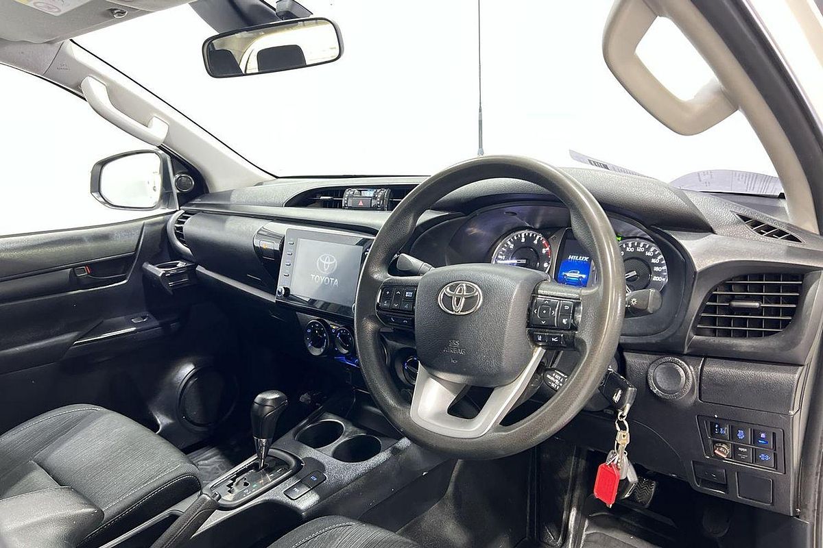 2022 Toyota Hilux SR GUN126R 4X4
