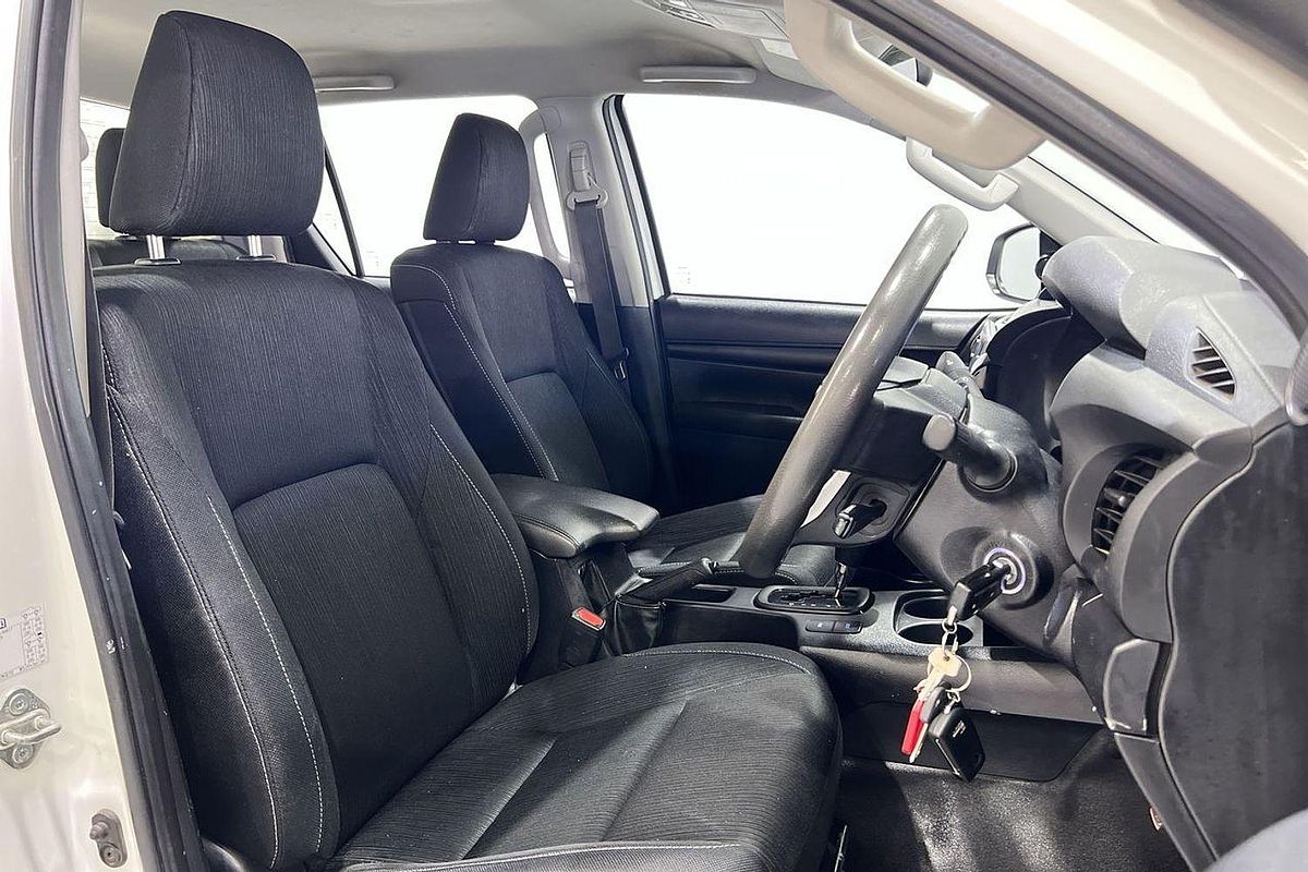 2022 Toyota Hilux SR GUN126R 4X4