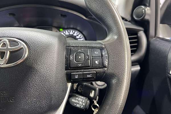 2022 Toyota Hilux SR GUN126R 4X4