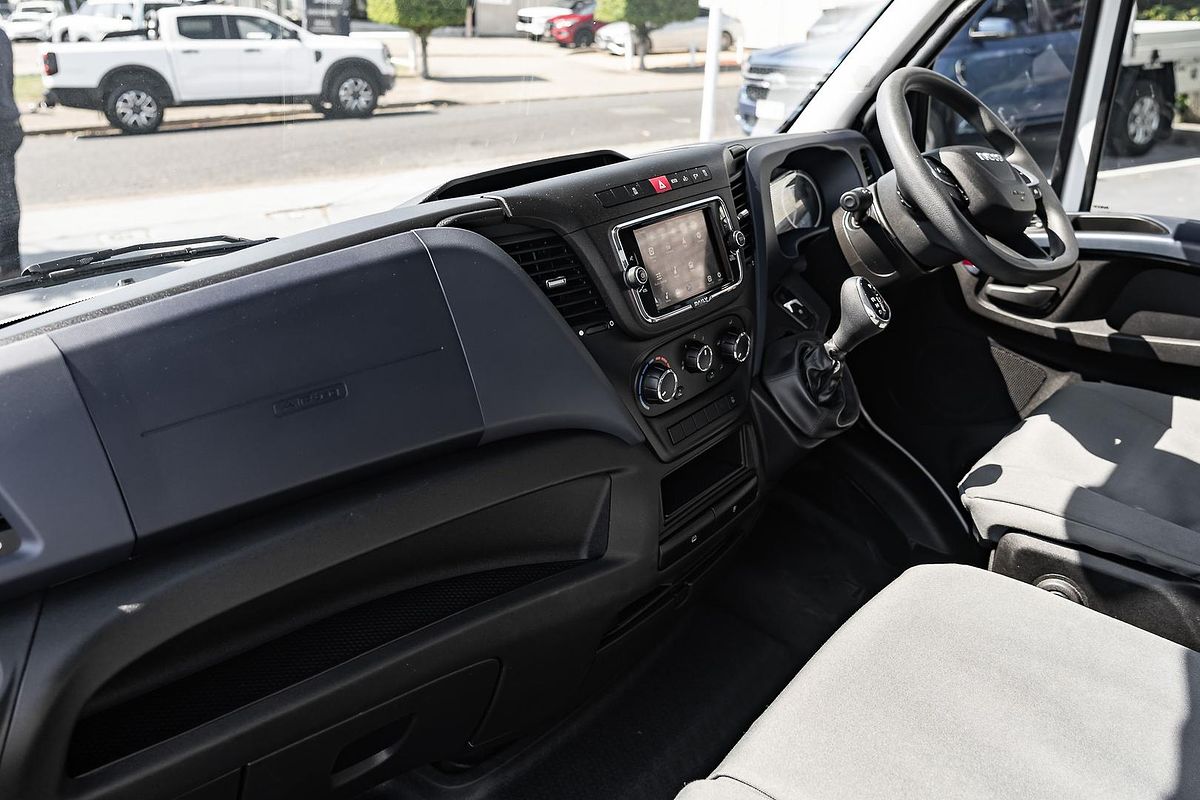 2022 Iveco Daily 45C18 Tradie Made