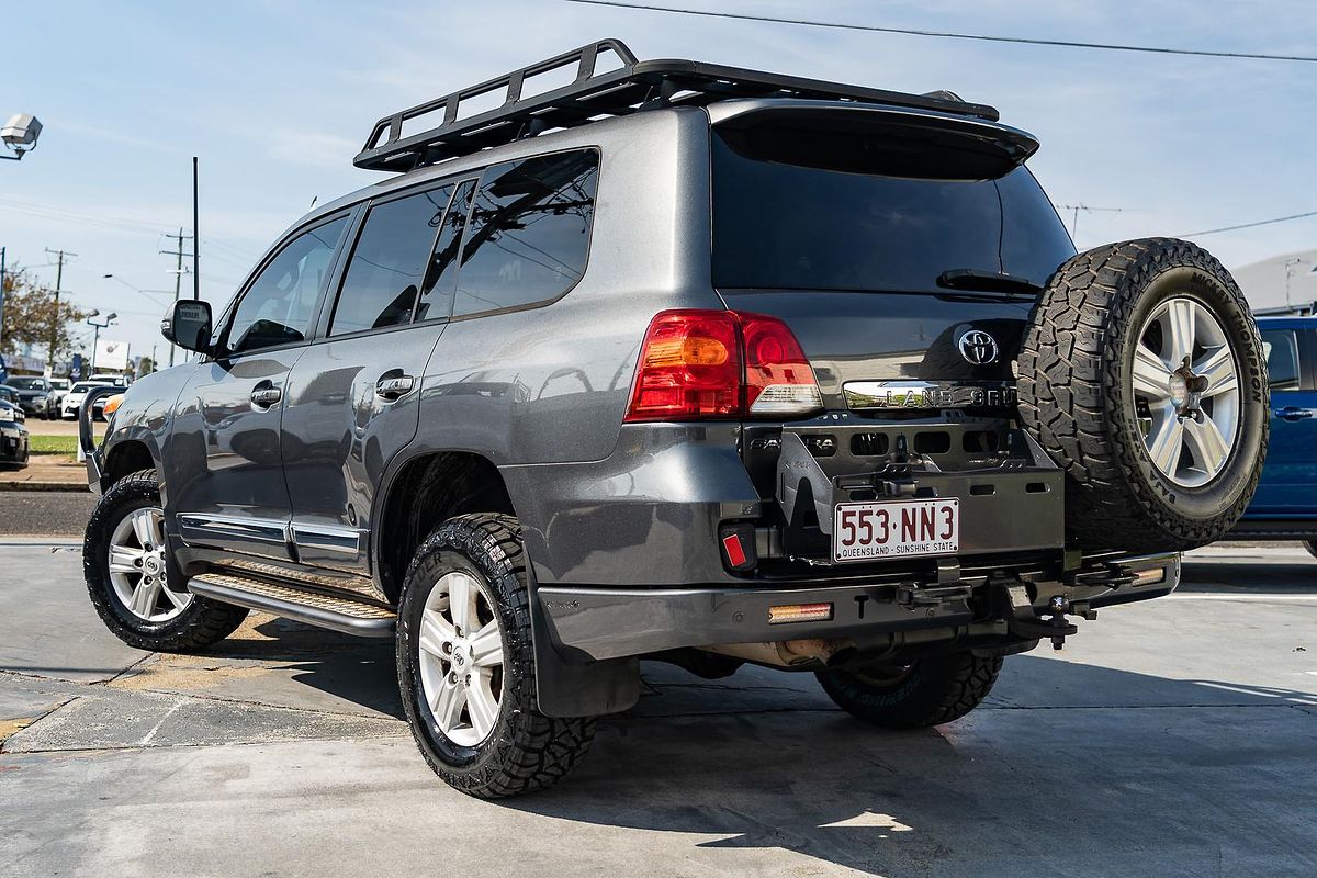 2014 Toyota Landcruiser Sahara VDJ200R