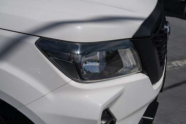 2022 Nissan Navara SL D23 Rear Wheel Drive