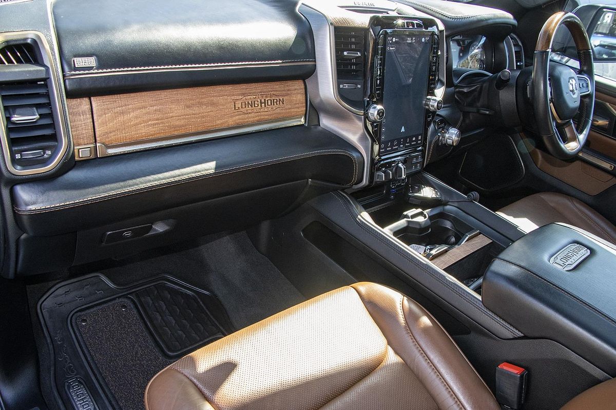 2022 RAM 1500 Limited RamBox DT 4X4 SWB