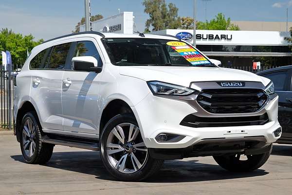 2023 Isuzu MU-X LS-T