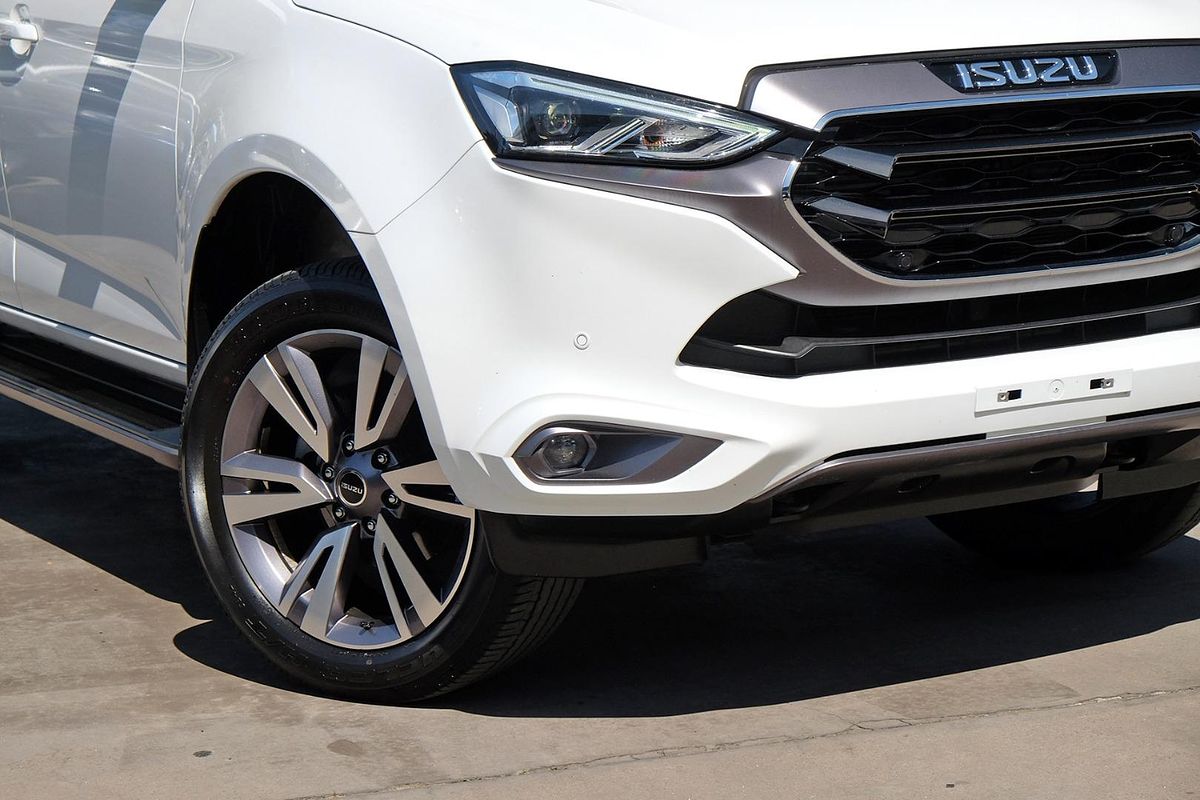 2023 Isuzu MU-X LS-T