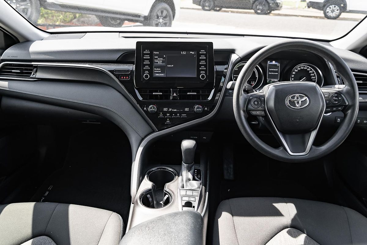 2024 Toyota Camry Ascent AXVH70R
