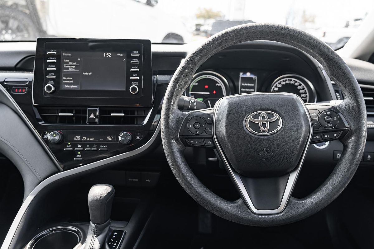 2024 Toyota Camry Ascent AXVH70R