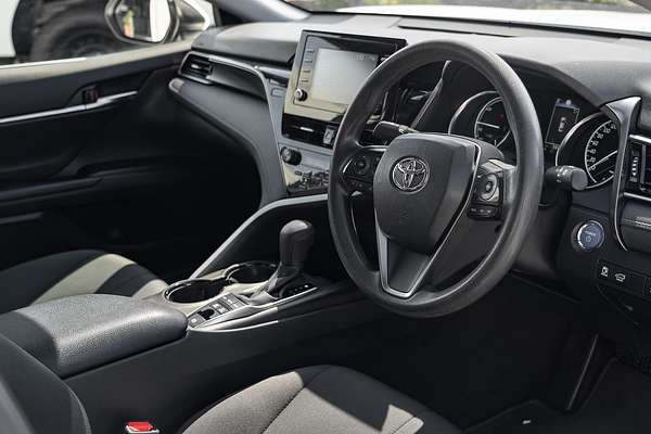 2024 Toyota Camry Ascent AXVH70R