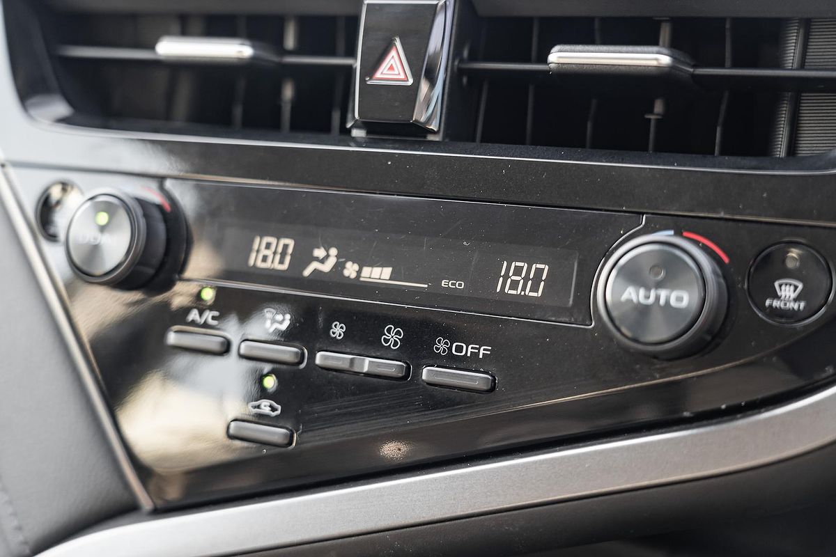 2024 Toyota Camry Ascent AXVH70R