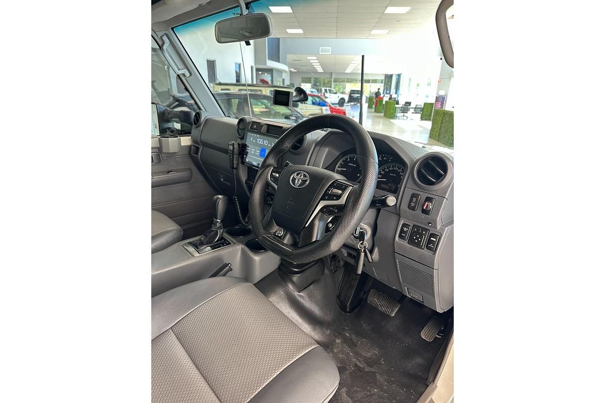 2013 Toyota Landcruiser Workmate VDJ79R 4X4