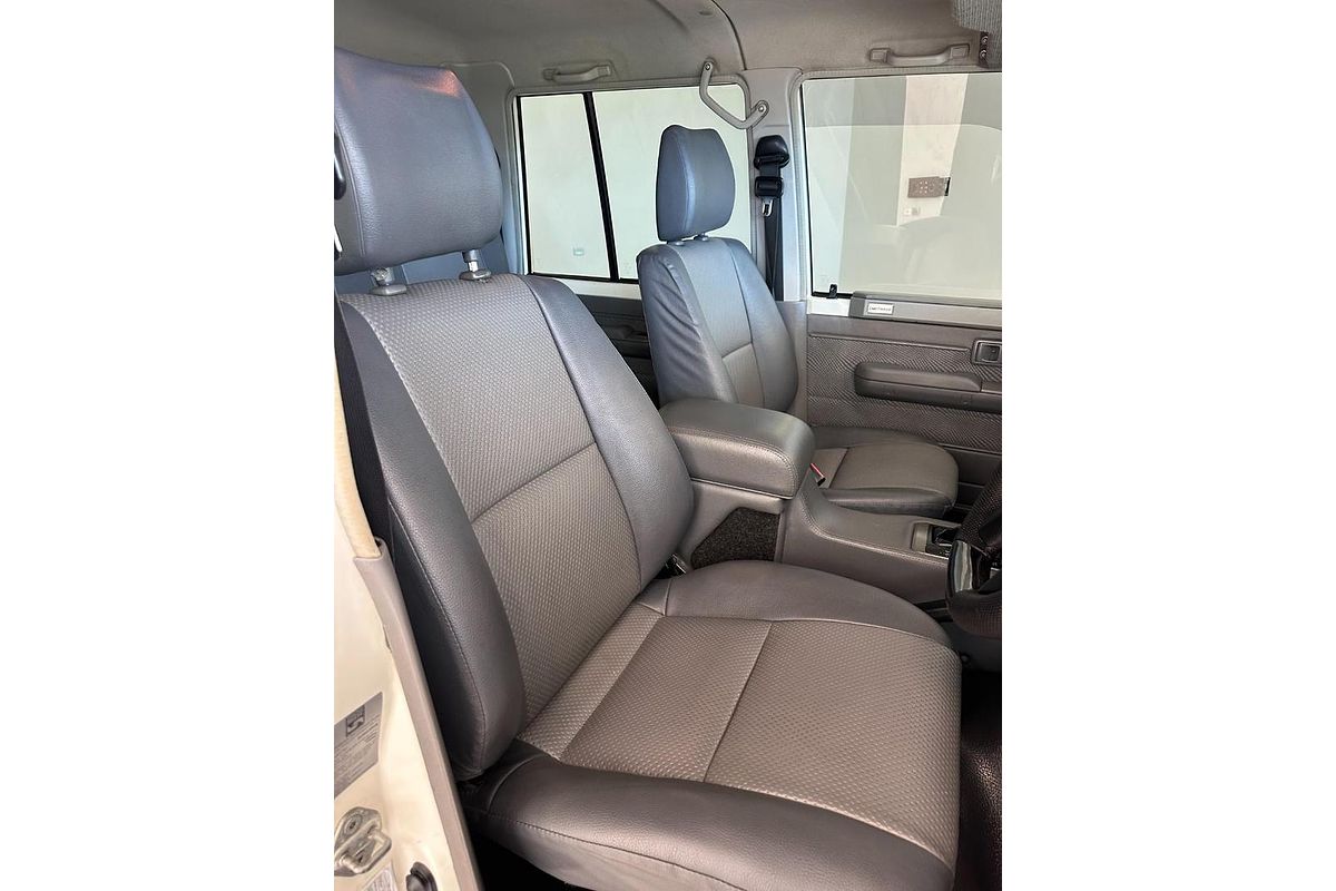 2013 Toyota Landcruiser Workmate VDJ79R 4X4