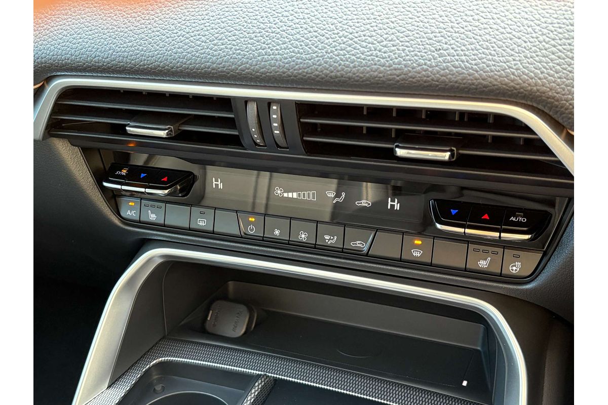 2025 Mazda CX-60 D50e GT KH Series