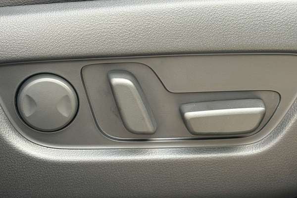 2025 Mazda CX-60 D50e GT KH Series