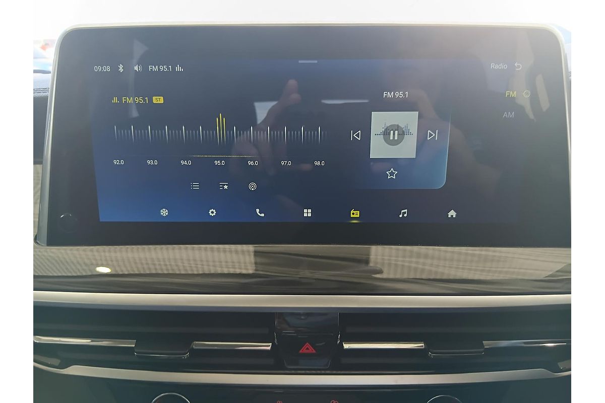 2022 LDV D90 Executive SV9A