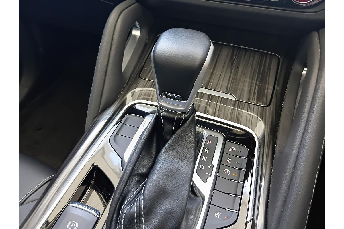 2022 LDV D90 Executive SV9A