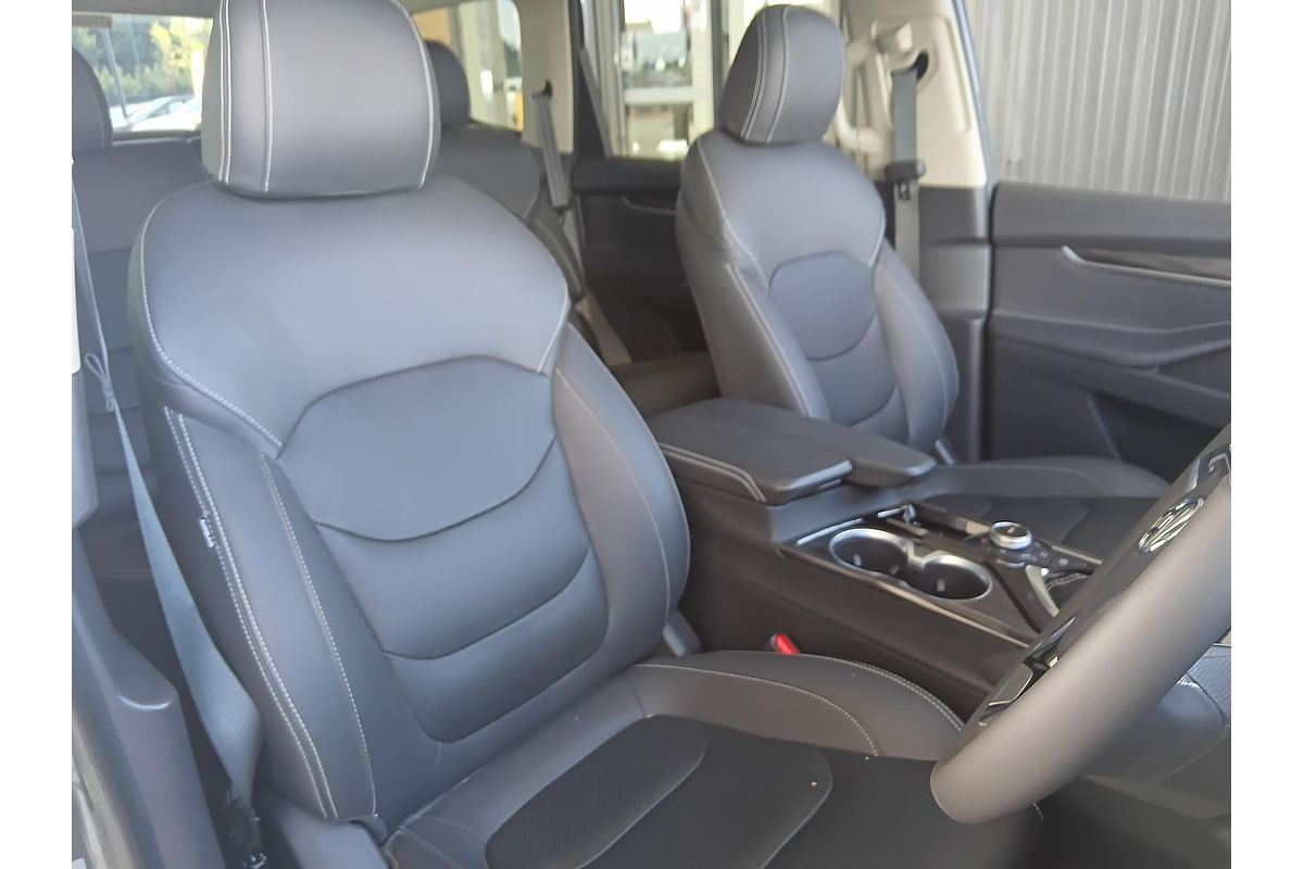 2022 LDV D90 Executive SV9A
