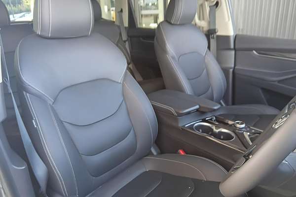 2022 LDV D90 Executive SV9A