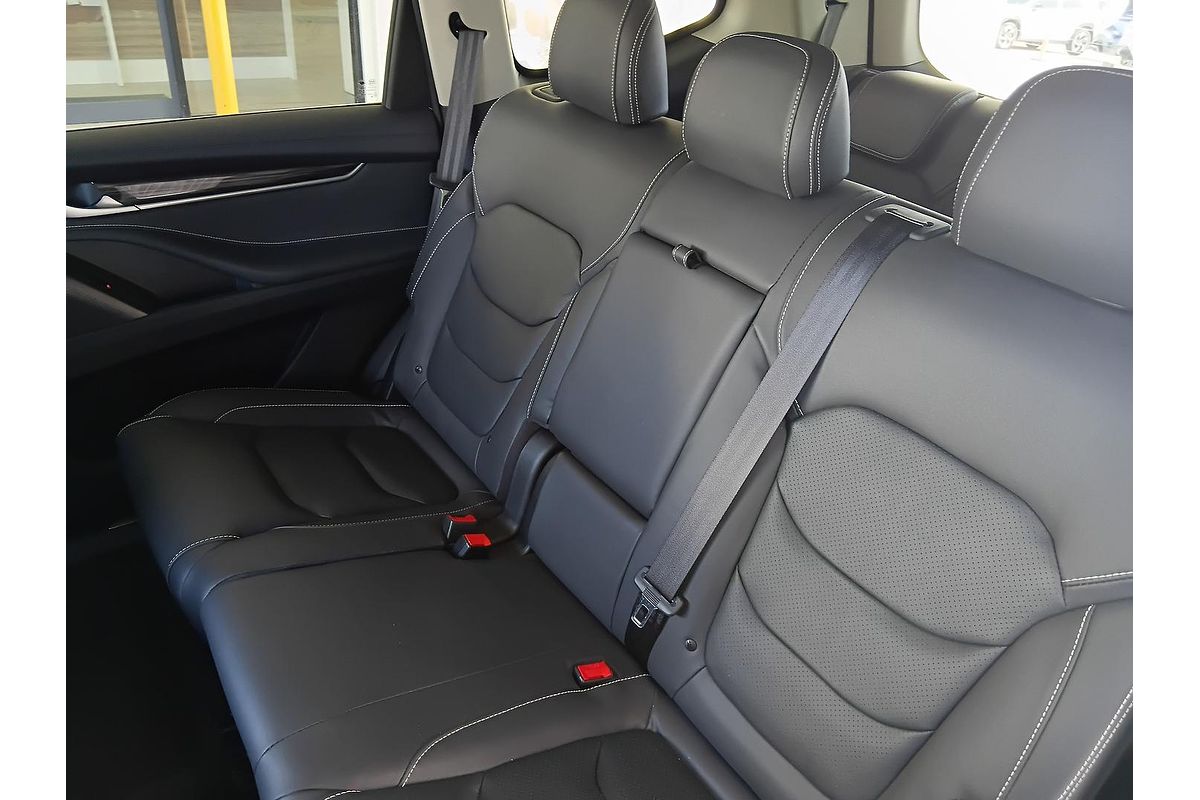2022 LDV D90 Executive SV9A