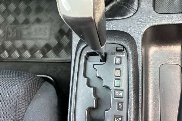 2015 Toyota Hilux SR KUN26R 4X4