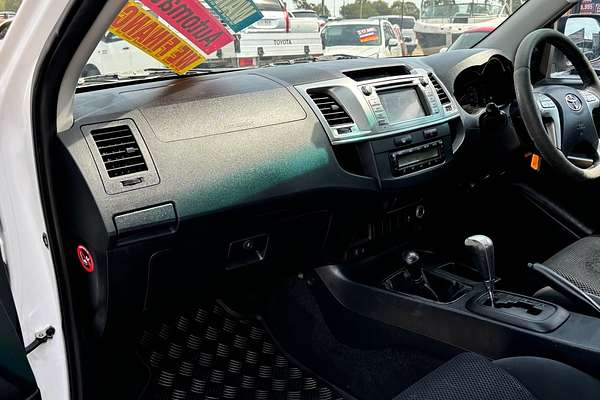 2015 Toyota Hilux SR KUN26R 4X4