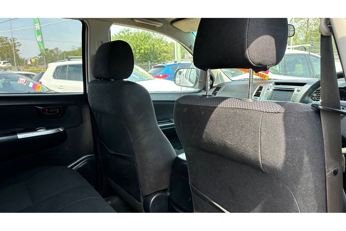 2015 Toyota Hilux SR KUN26R 4X4