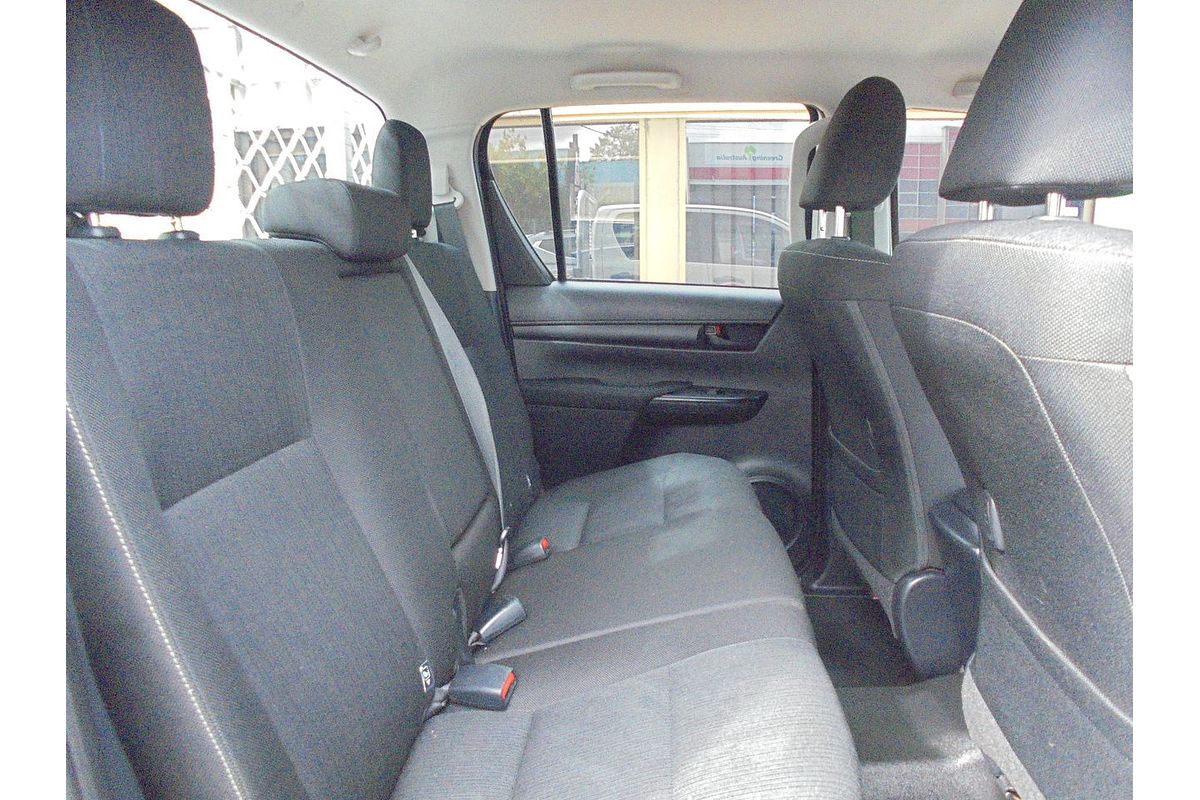 2021 Toyota Hilux SR GUN126R 4X4