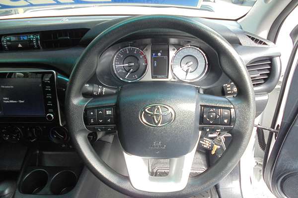 2021 Toyota Hilux SR GUN126R 4X4