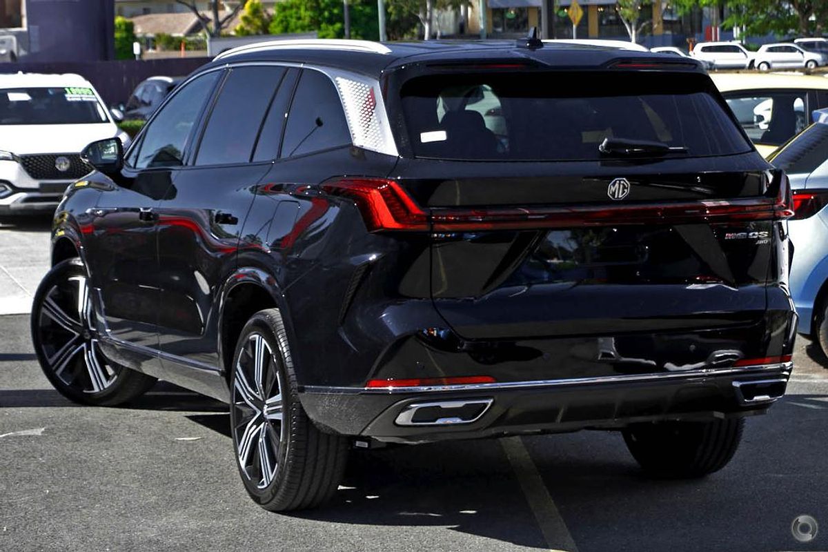 2025 MG QS Essence IS31