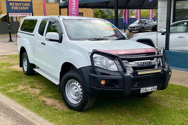 2013 Isuzu D-MAX SX