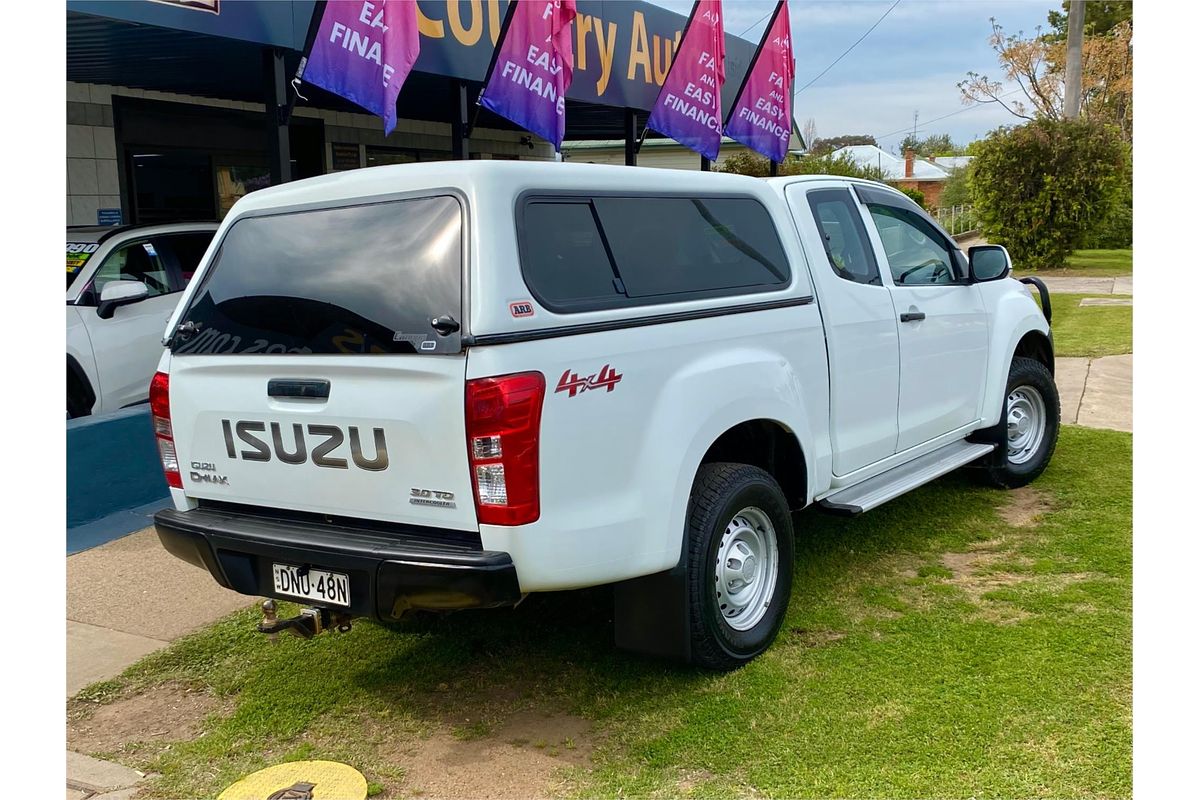 2013 Isuzu D-MAX SX