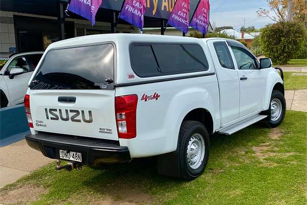 2013 Isuzu D-MAX SX