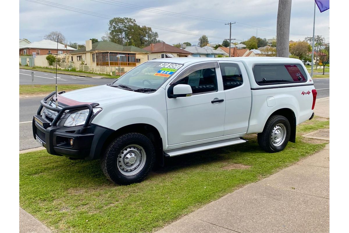 2013 Isuzu D-MAX SX