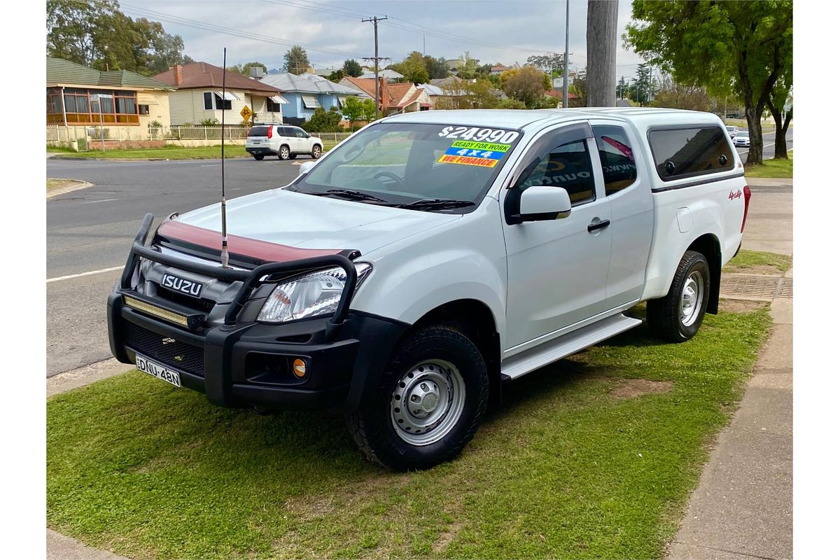 2013 Isuzu D-MAX SX
