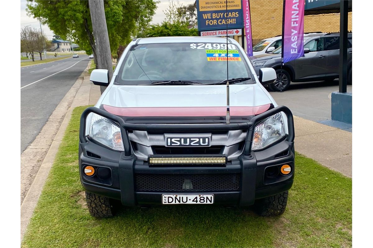2013 Isuzu D-MAX SX