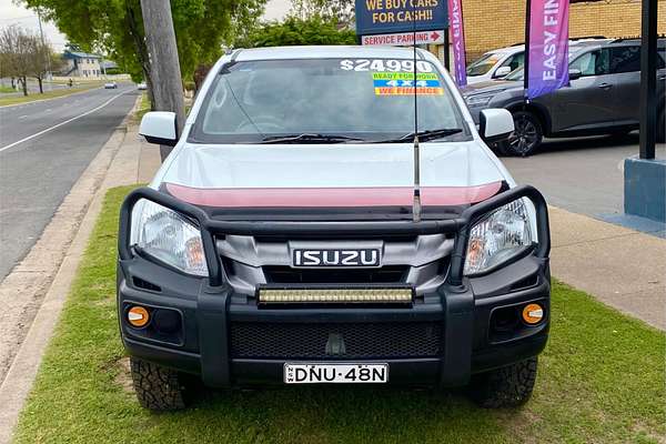 2013 Isuzu D-MAX SX