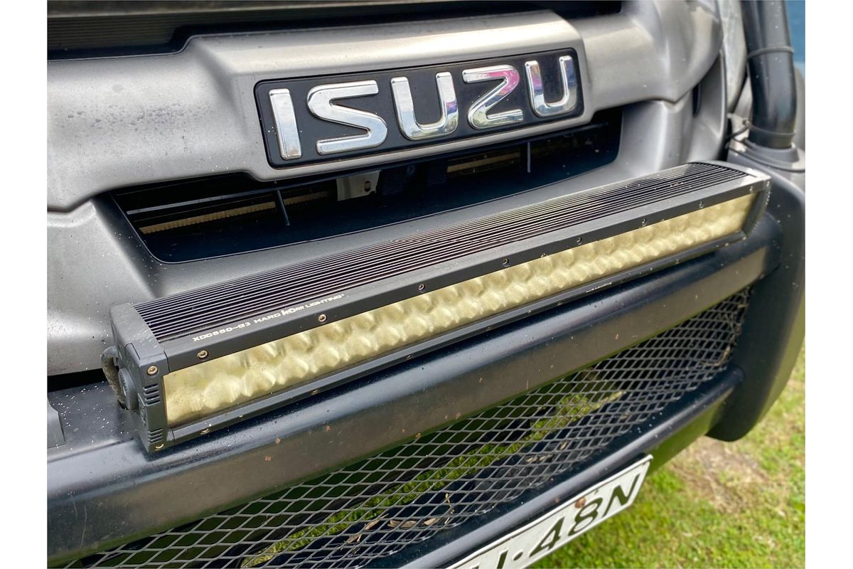 2013 Isuzu D-MAX SX