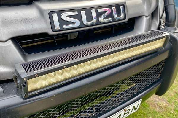 2013 Isuzu D-MAX SX