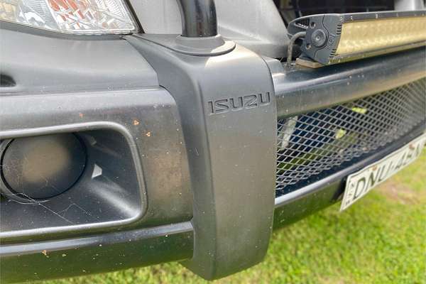 2013 Isuzu D-MAX SX