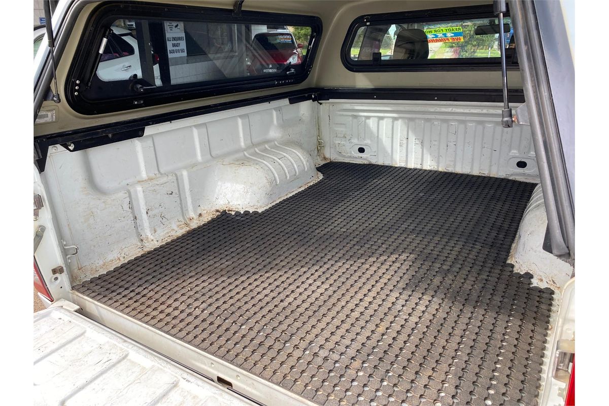 2013 Isuzu D-MAX SX