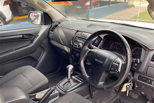 2013 Isuzu D-MAX SX