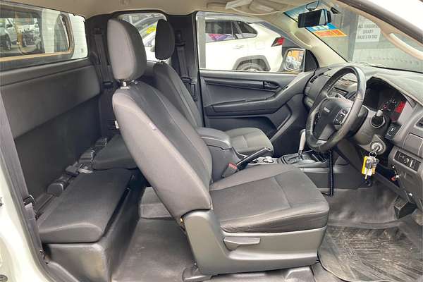 2013 Isuzu D-MAX SX