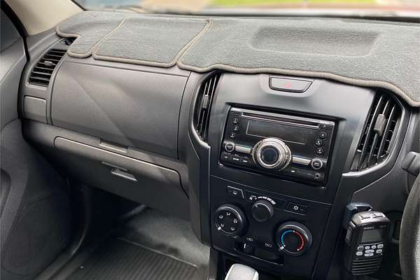 2013 Isuzu D-MAX SX
